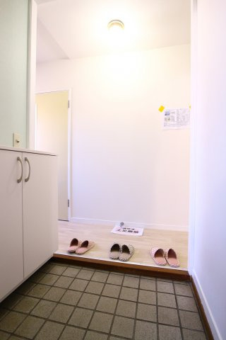 ベラヴィスタ福田の玄関|※別部屋の施工例になります