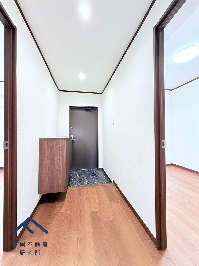 シティパル春日Ⅱの玄関