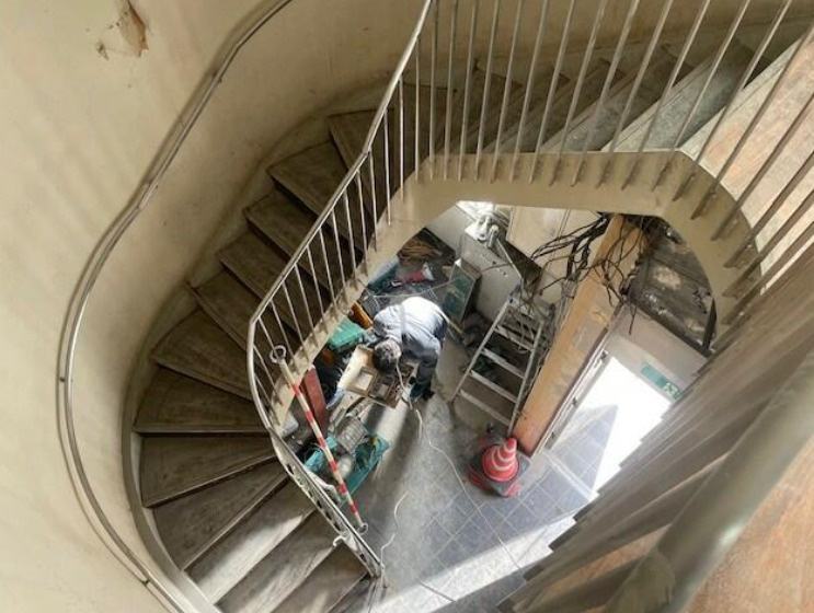 上尾市宮本町の店舗事務所の内装