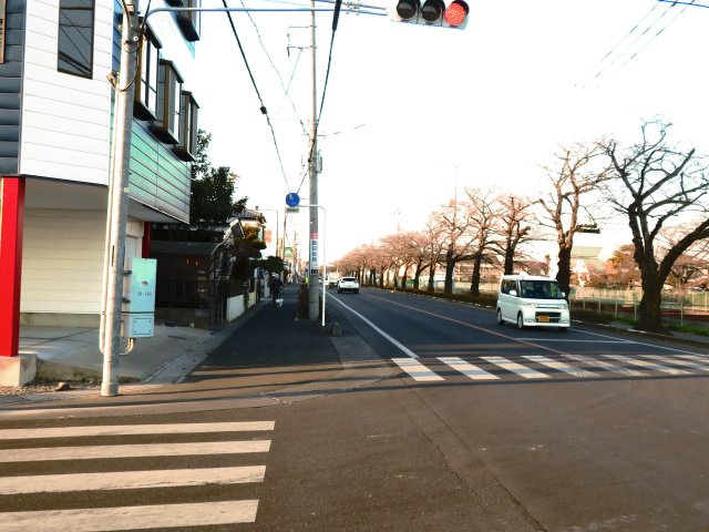 春日部市大沼５丁目のビルの周辺