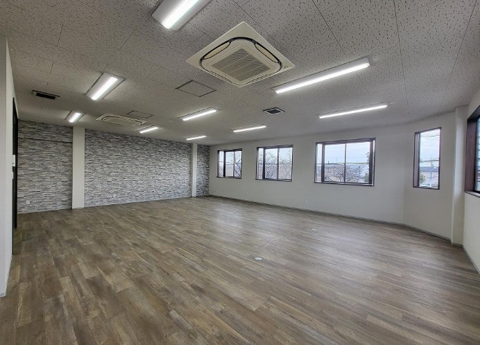 春日部市大沼５丁目のビルの内装