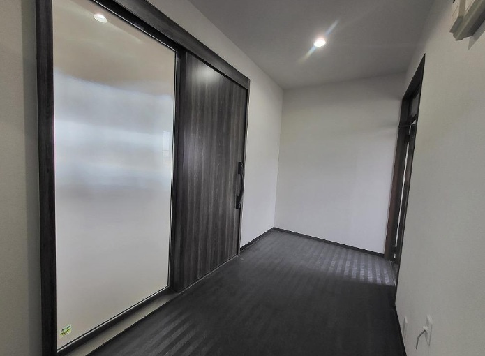 春日部市大沼５丁目のビルの内装