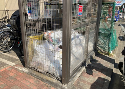 【設備】 | ドラゴンマンション小田急相模原壱番館 | 共有部分は、住民なら誰もが使える設備のこと。例えば駐車場やエレベーター、インターネット設備、セキュリティ設備などがあります。他にも、マンションの廊下・外部階段やエントランス・ゴミ置き場などがあります。