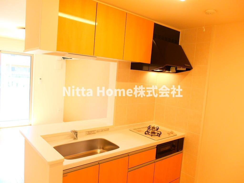 Ｃａｓａ美輪Ⅰのキッチン|2口ガスコンロ付システムキッチン◇