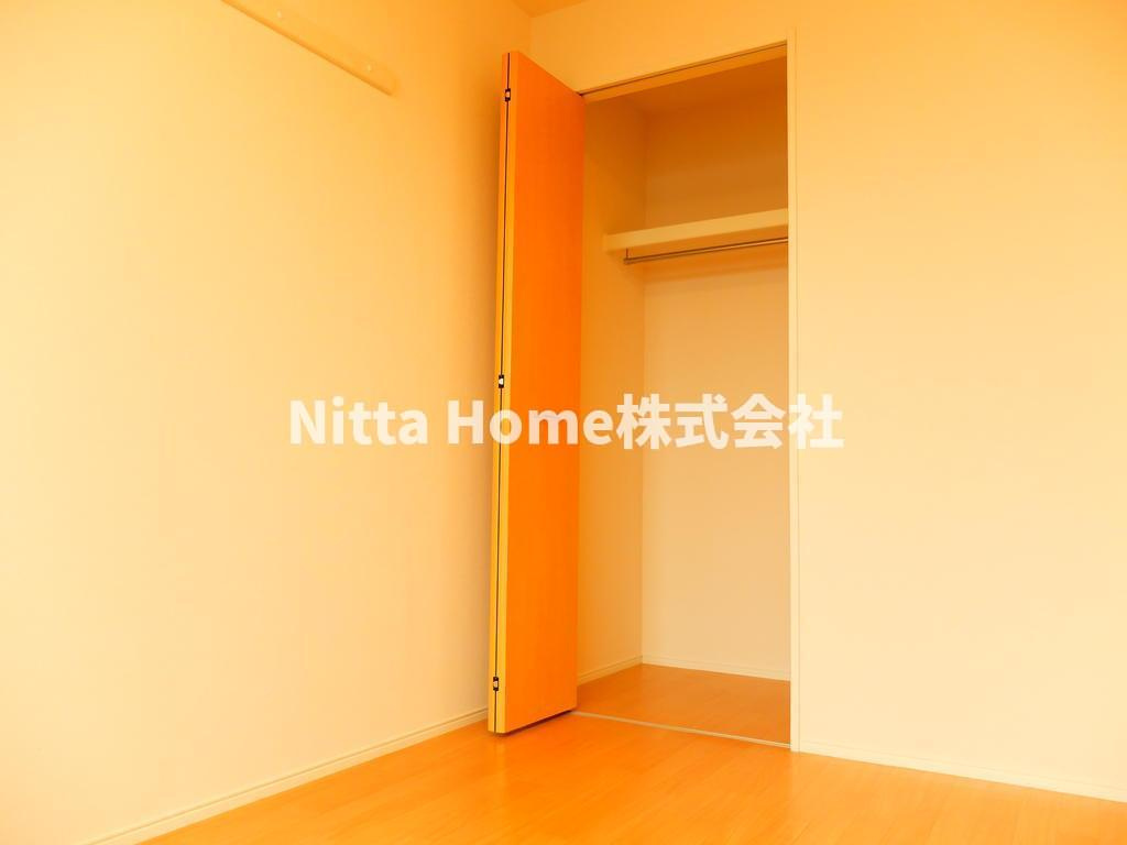 Ｃａｓａ美輪Ⅰの収納|大きなクローゼットは嬉しいですね◆