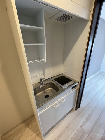 アポロLCのキッチン