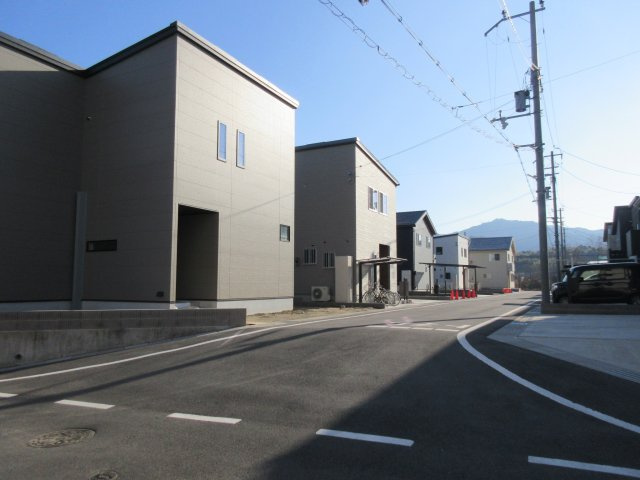甲西駅前17区画
