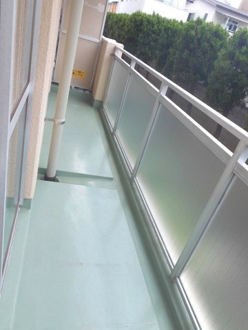 グリーンハイム山口のバルコニー