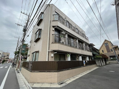 【外観】 | エンゼルハイツTAKAMA　14535 | 3階建ての鉄骨造マンションです