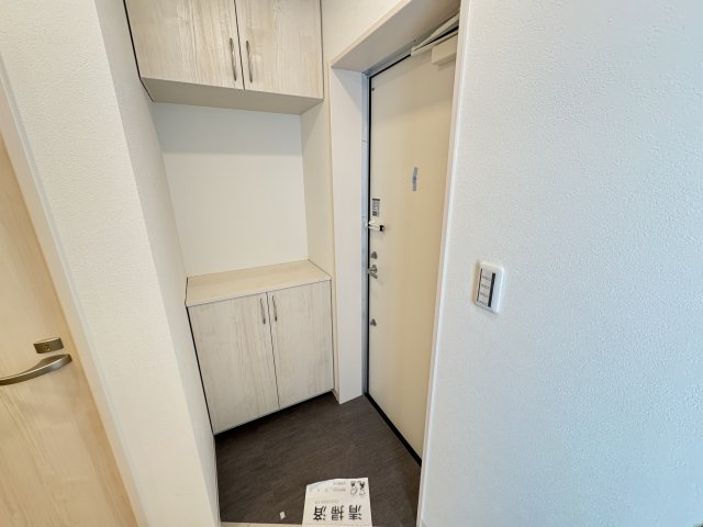 ＩＫＩ新八柱 の玄関