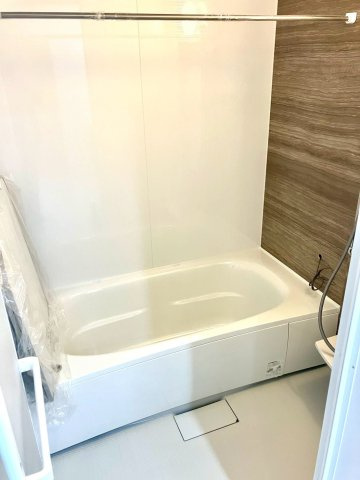 ルミナスガーデン上林町の浴室