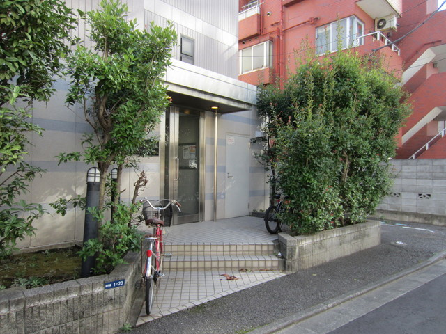 メゾン・ドゥ・森のエントランス|★エントランス★