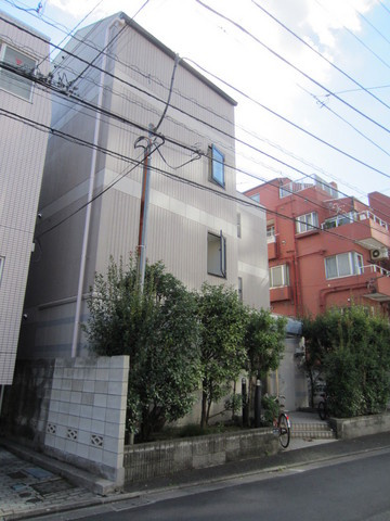 メゾン・ドゥ・森の外観|★住環境良好の立地★