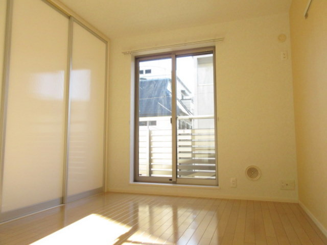 BELTIS椎名町の寝室|★キレイなフローリングのお部屋です★