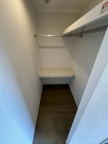 大阪市淀川区新北野３丁目の賃貸マンションの収納