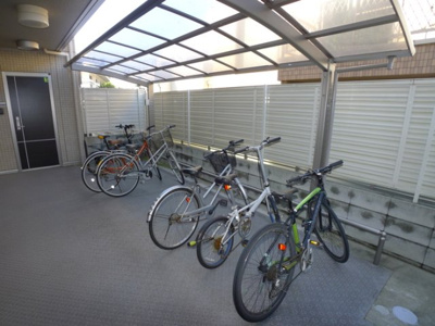 【その他共用部分】 | ＬＥＸＳＡＳＵ春日 | 駐輪場