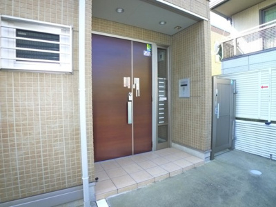 【エントランス】 | ＬＥＸＳＡＳＵ春日 | エントランス