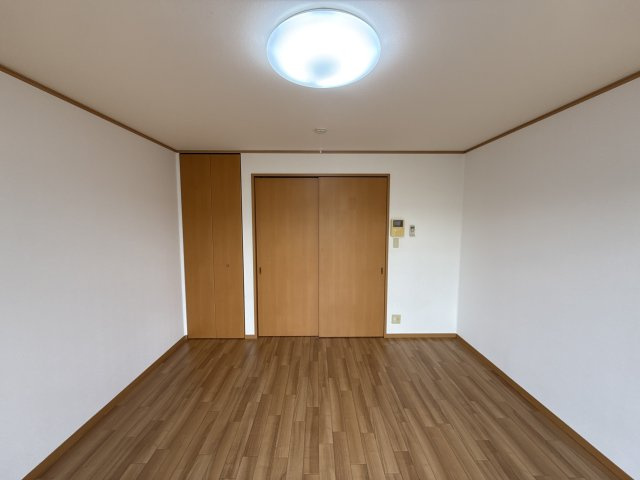 ハイツひまわりの寝室