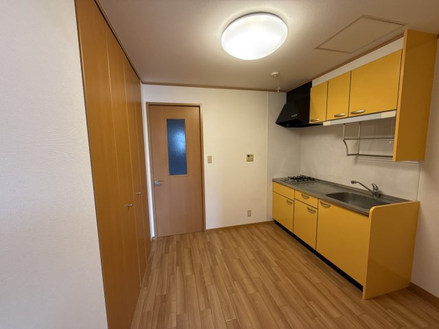 ハイツひまわりの居間・リビング