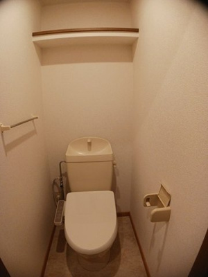 【トイレ】 | アズゥ－ル | ゆったりとした空間のトイレです