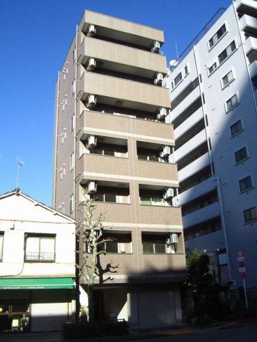 リベール浅草の外観