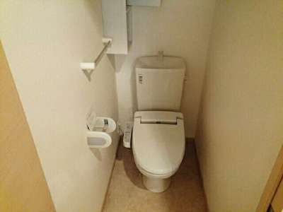 【トイレ】 | ルピエ紀三井寺 | シンプルで使いやすいトイレです