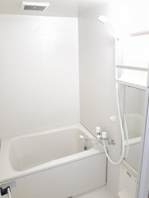 【浴室】 | レジダンス・アンソレイエ | お風呂です