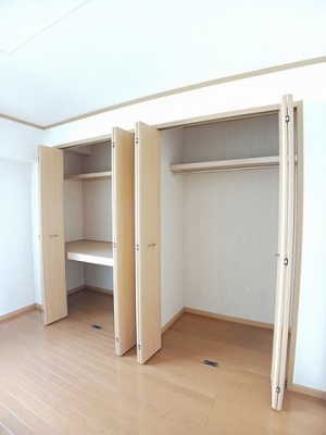 【収納】 | ソレイユＭⅢ | たっぷりとした収納スペースです