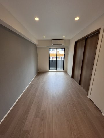 大阪市都島区都島北通１丁目の賃貸マンションの居間・リビング