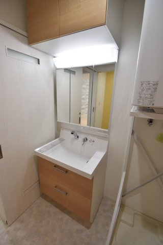 大阪市都島区中野町２丁目のアパートの独立洗面台