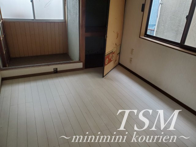 砂１丁目貸家の寝室|６帖寝室