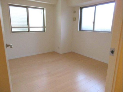 【洋室】 | プロパレス初芝ジェイウィル