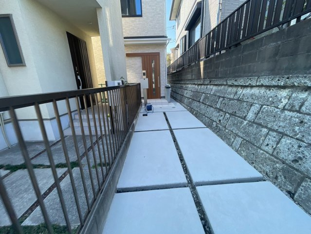 横浜市旭区白根6丁目 新築戸建て【仲介手数料無料】カースペース2台