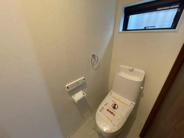 横浜市旭区白根6丁目 新築戸建て【仲介手数料無料】カースペース2台