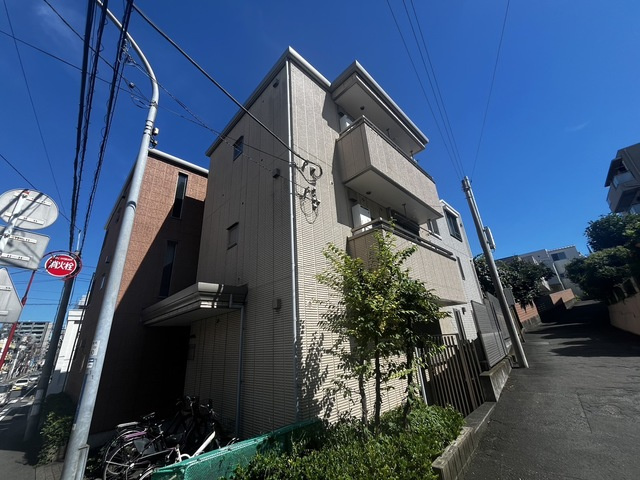 フォレスト豊岡の外観