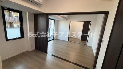 【居間・リビング】 | ＥＳ－Ｇｒａｎｄｅ御徒町 | リビングです