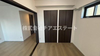 【居間・リビング】 | ＥＳ－Ｇｒａｎｄｅ御徒町 | ゆったりとしたリビングです