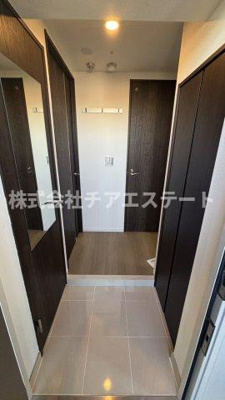 【玄関】 | ＥＳ－Ｇｒａｎｄｅ御徒町 | 玄関です