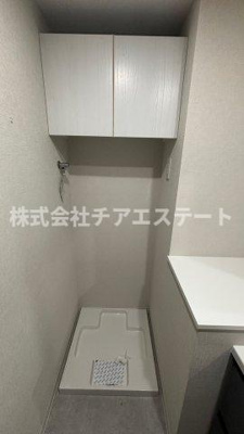 【玄関】 | ＥＳ－Ｇｒａｎｄｅ御徒町 | 落ち着いた玄関です