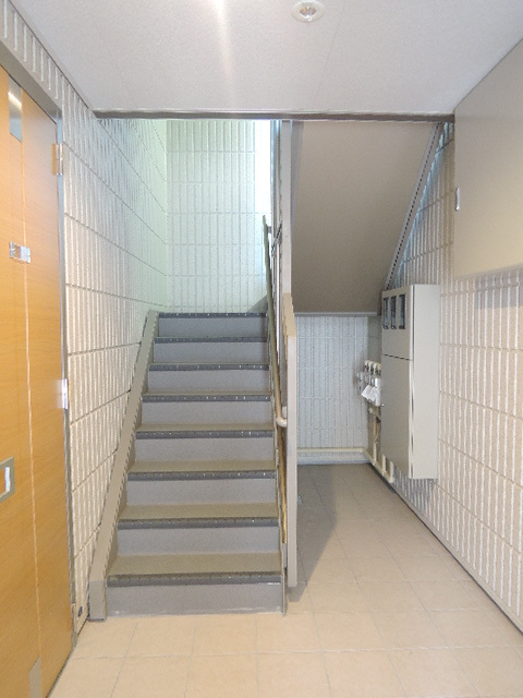 メゾンヴェール二俣川のロビー