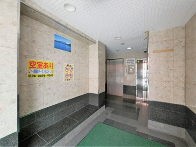 【エントランス】 | ビバリーヒルズ玉出西