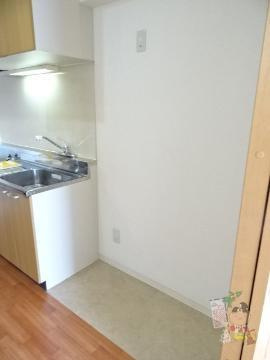 ＴＯＵＥＮ　ＢＬＤＧのその他|冷蔵庫スペース