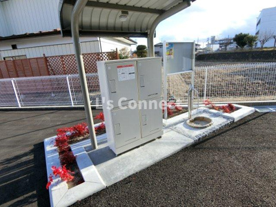 【その他共用部分】 | コーポ　スワン　Ⅴ | 宅配ＢＯＸでいつでも荷物を受け取れます。