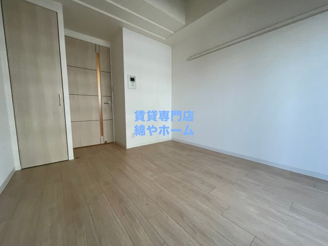 プレサンス難波元町の洋室|スタンダードな洋室です