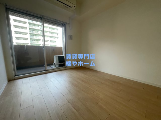 プレサンス難波元町の居間・リビング|ゆったりとした居間です