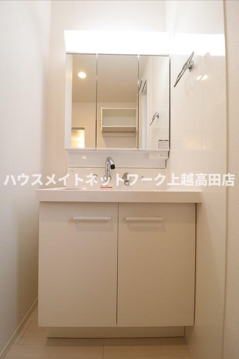 Primaveraの独立洗面台|洗髪洗面化粧台