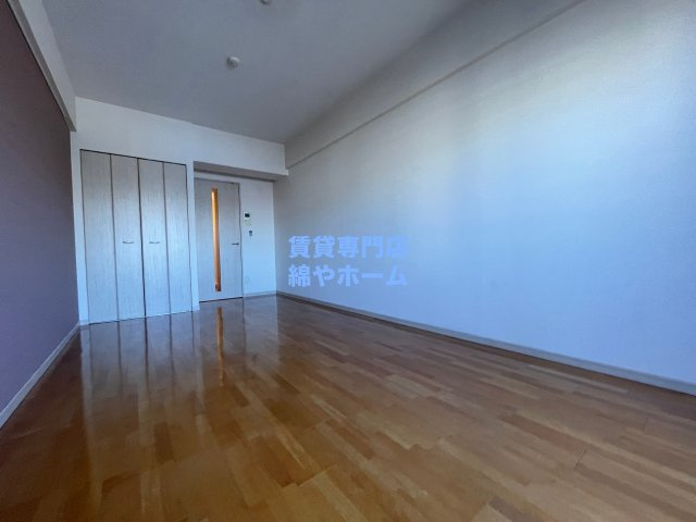 プロシード長居公園通の洋室|個人の部屋や寝室として使える洋室です