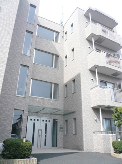 ★建物の入口です★