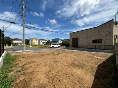 【前面道路含む現地写真】 | ●草加市稲荷4丁目・売地● | ●前面道路含む現地●