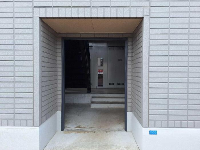 セジュールタニフジのエントランス